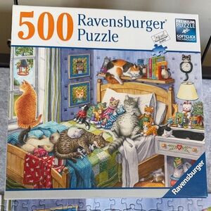 Ravensburger Cozy Cat Bedroom Puzzle - Blue, Green, Orange, Red
